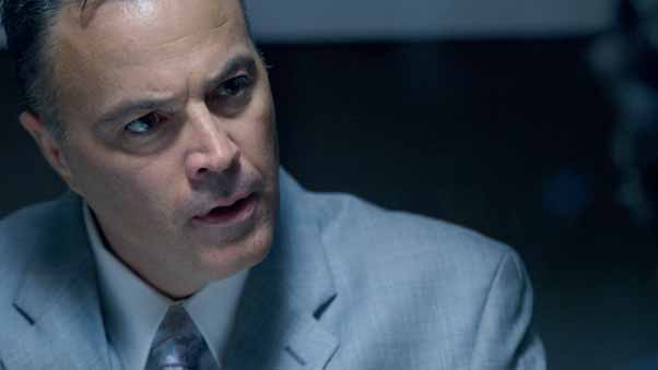Esquire - a James W. Hawk filme