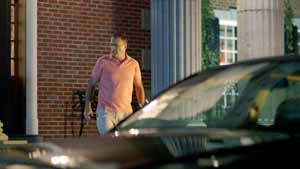 Esquire - a James W. Hawk filme